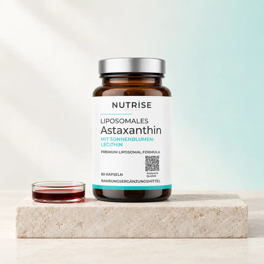 Liposomales Astaxanthin von Nutrise mit rotem Astaxanthin-Motiv